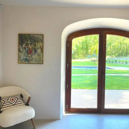 Exotic 4 Bedroom Near Aix En Provence * Nizza